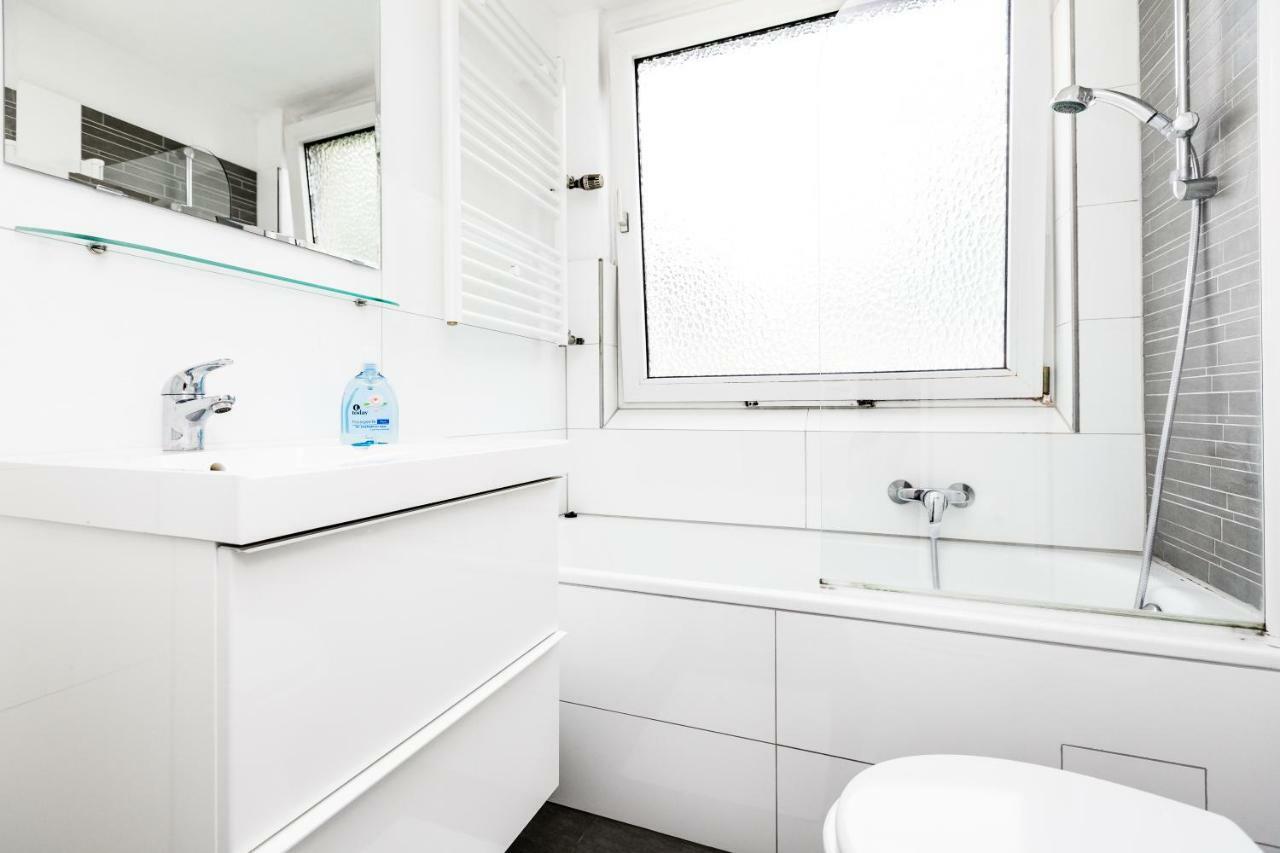 Apartments Koeln Bilik gambar